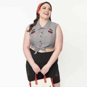 NWT Plus Size Unique Vintage Crop Top 3x
